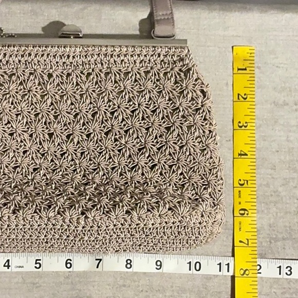 Kathy Ireland Crocheted Shoulder Handbag - Picture 5 of 6